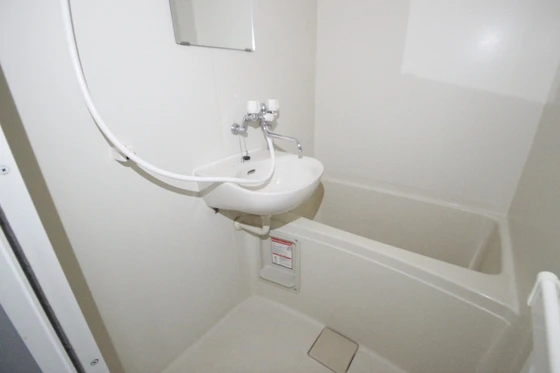 レオパレスクエスト