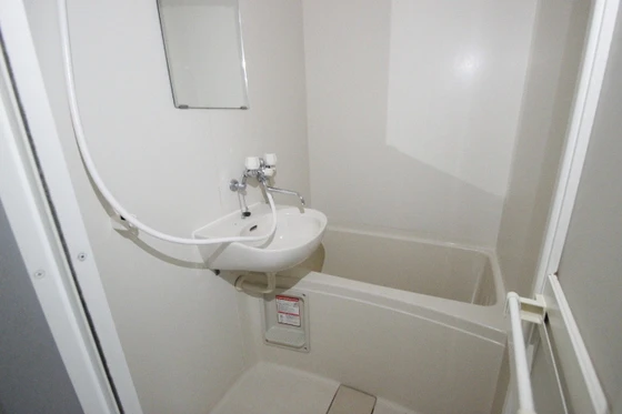 レオパレスクエスト