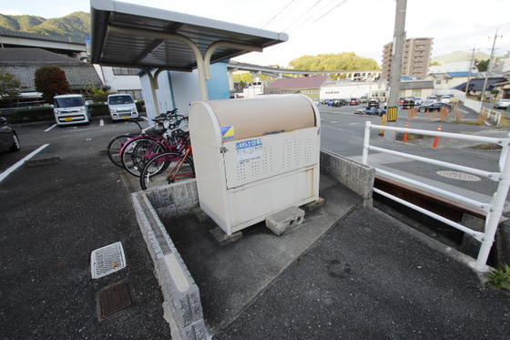 レオパレスクエスト