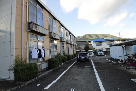 レオパレスクエスト