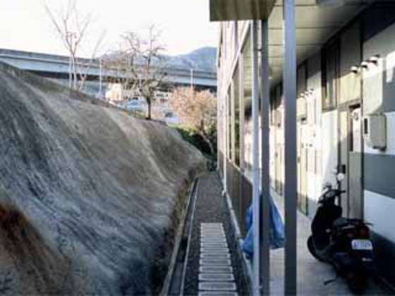 レオパレスクエスト