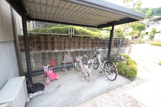 グランバリエ己斐 A棟