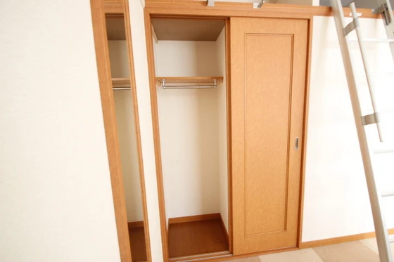 レオパレスグリンビュー F