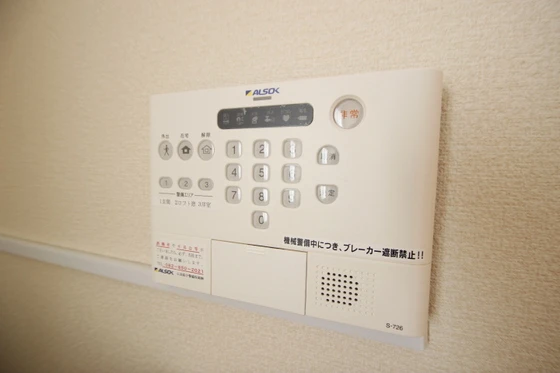 レオパレスグリンビュー F