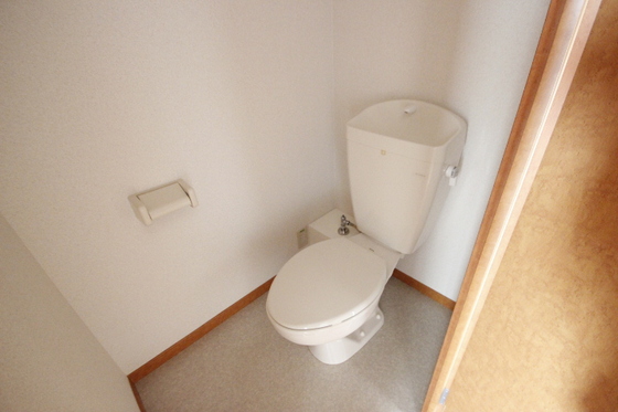 レオパレスグリンビュー F