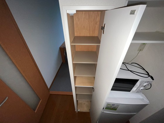 レオパレスグリンビュー F