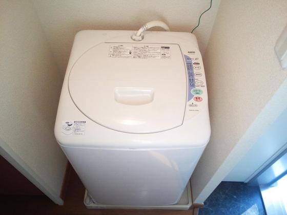 レオパレスグリンビュー F