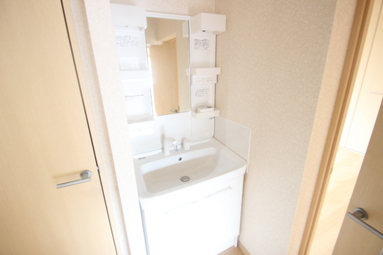 サンコウワークプレイズ