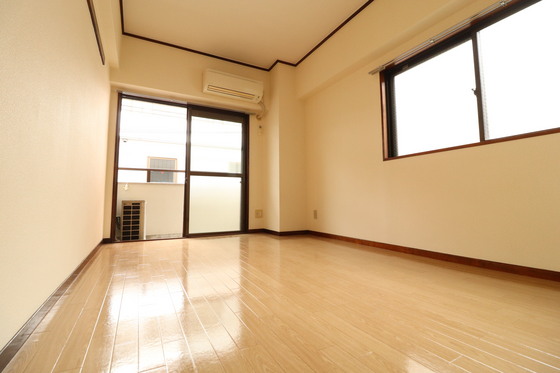 クレセント小町