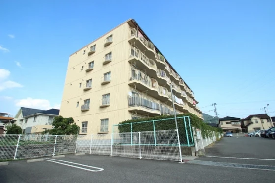 エメラルドマンション五日市