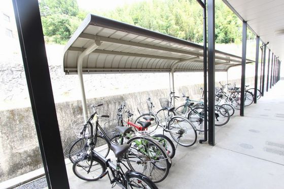 レオパレスオズヴァリー