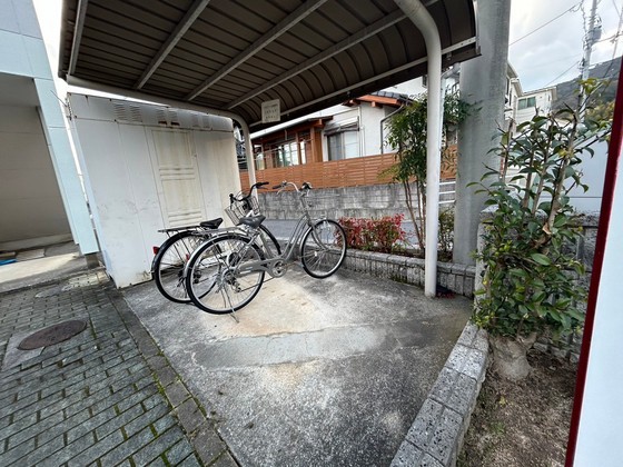 エスポワール祇園A・B B