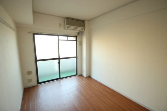 ジョイフリー皆賀