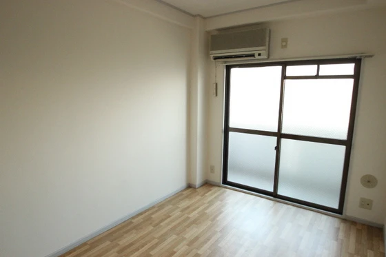 ジョイフリー皆賀