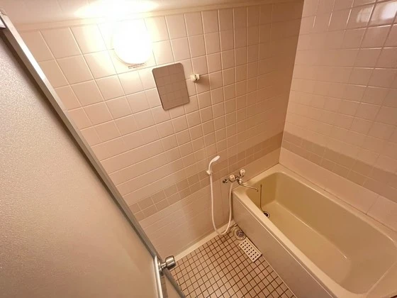 クレセント石本