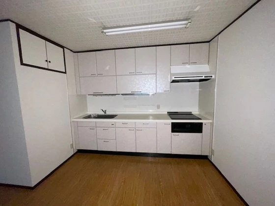 日商岩井光町ハイツ