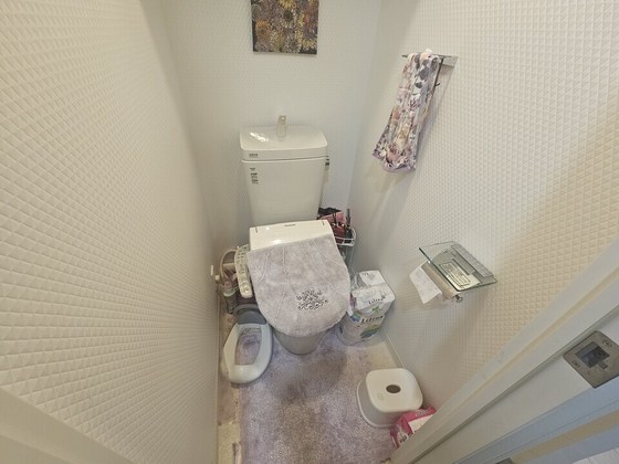 日商岩井光町ハイツ