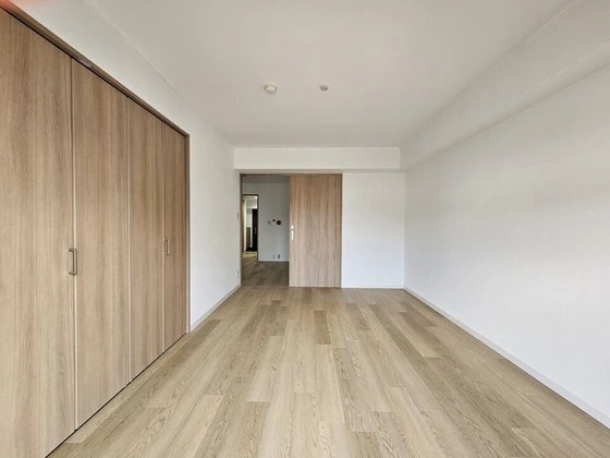 日商岩井光町ハイツ