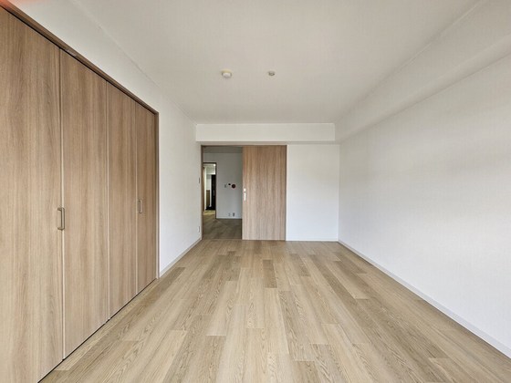 日商岩井光町ハイツ