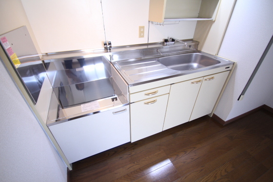 日商岩井光町ハイツ