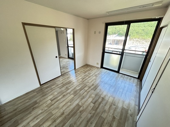 セジュール茅原