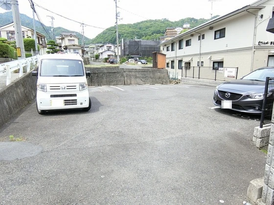 セジュール茅原