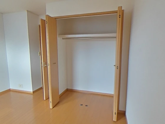 メゾングレイス