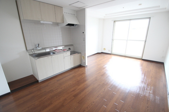 エル・コーポ中山