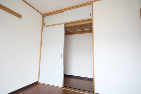 エル・コーポ中山