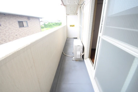 エル・コーポ中山