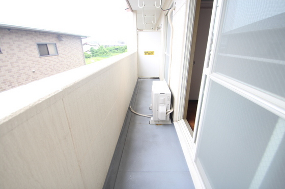 エル・コーポ中山