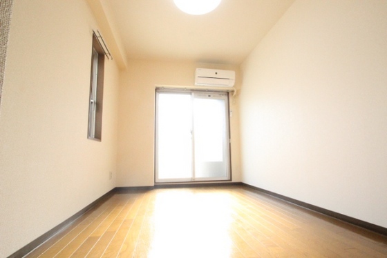 エスポアール石川