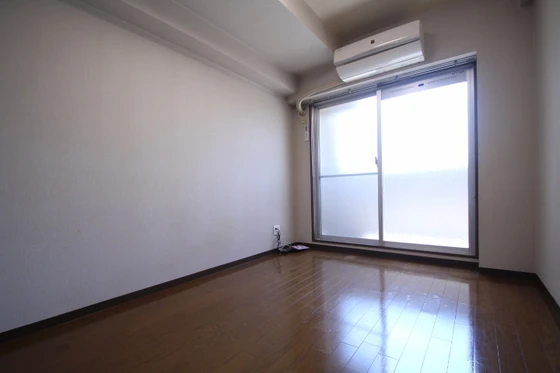 エスポアール石川