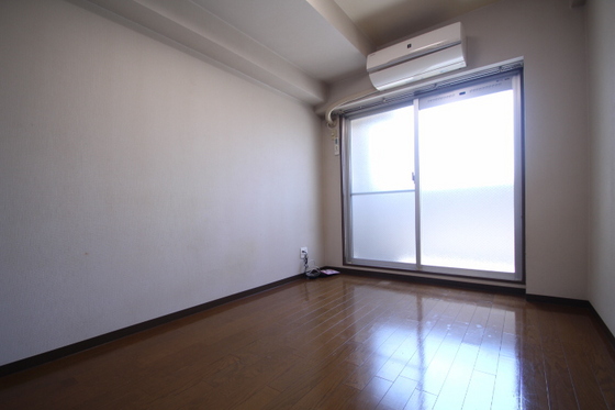 エスポアール石川