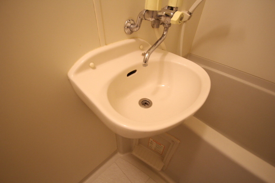 エスポアール石川