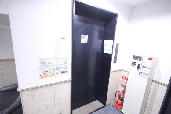 エスポアール石川