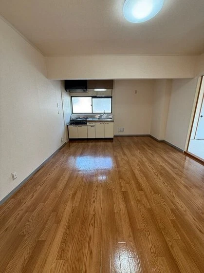 プチホワイト辻 D棟