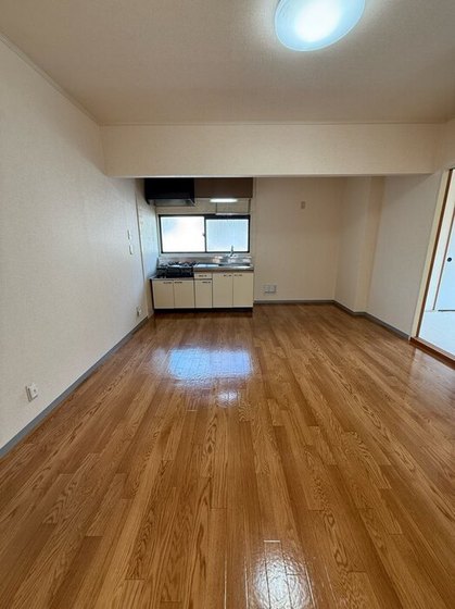 プチホワイト辻 D棟