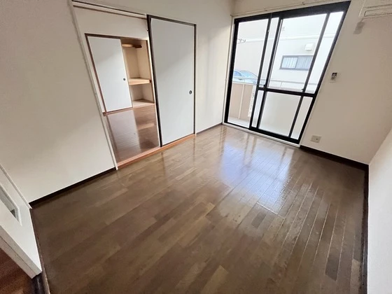 プチホワイト辻 D棟