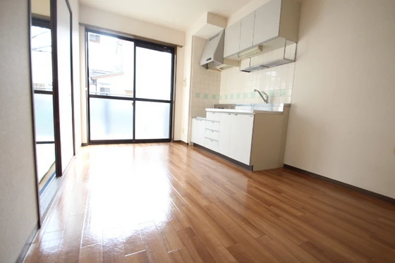 フォブール鶴江