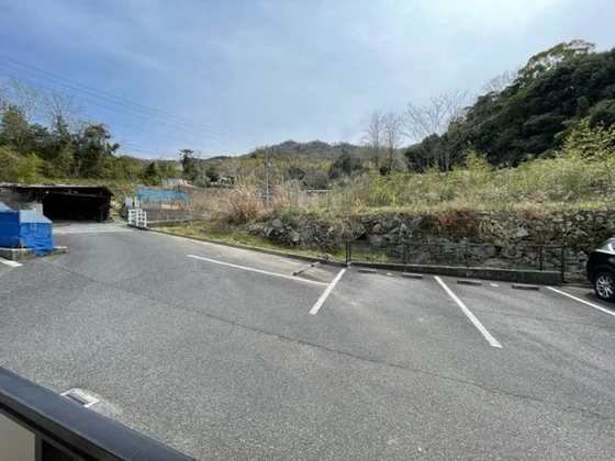 イーストヒルズ