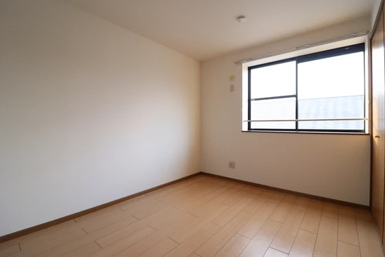 イーストヒルズ