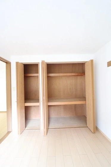 イーストヒルズ