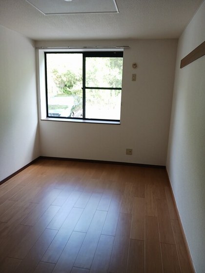 イーストヒルズ