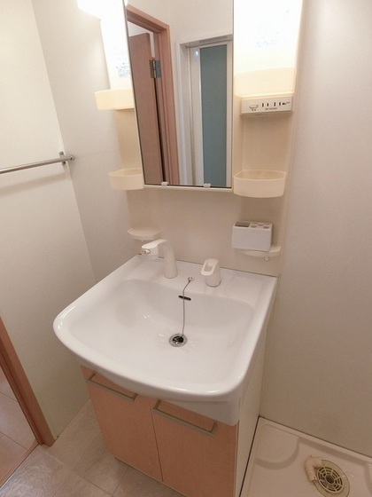 リビングタウン山本 B棟