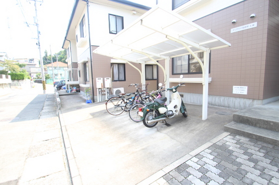 ディアス戸坂新町 A棟