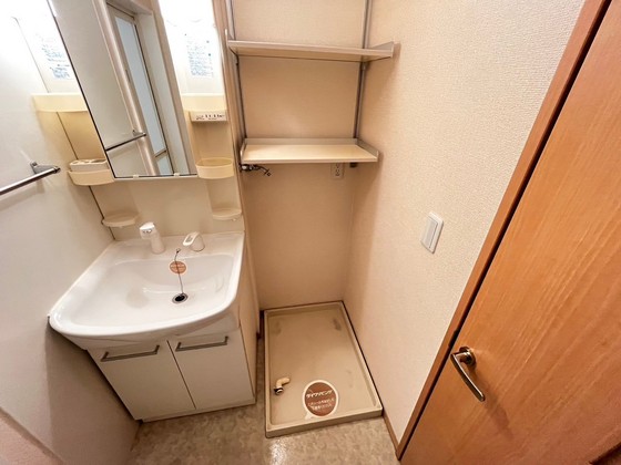 ヴィラージュ C棟