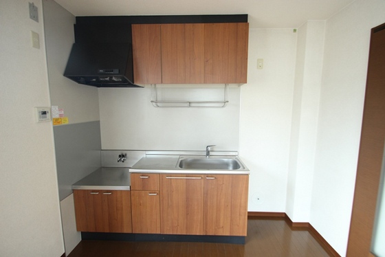 クレール五日市駅前 D棟