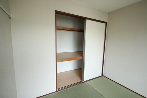 クレール五日市駅前 D棟