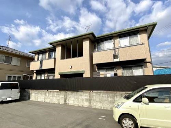 クレール五日市駅前 D棟